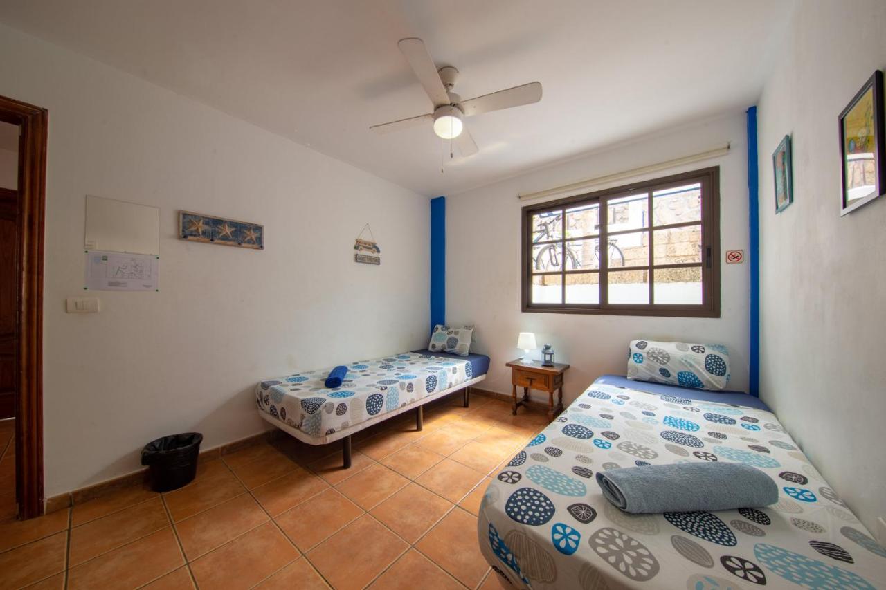 La Tortuga Hostel Costa Adeje  Esterno foto