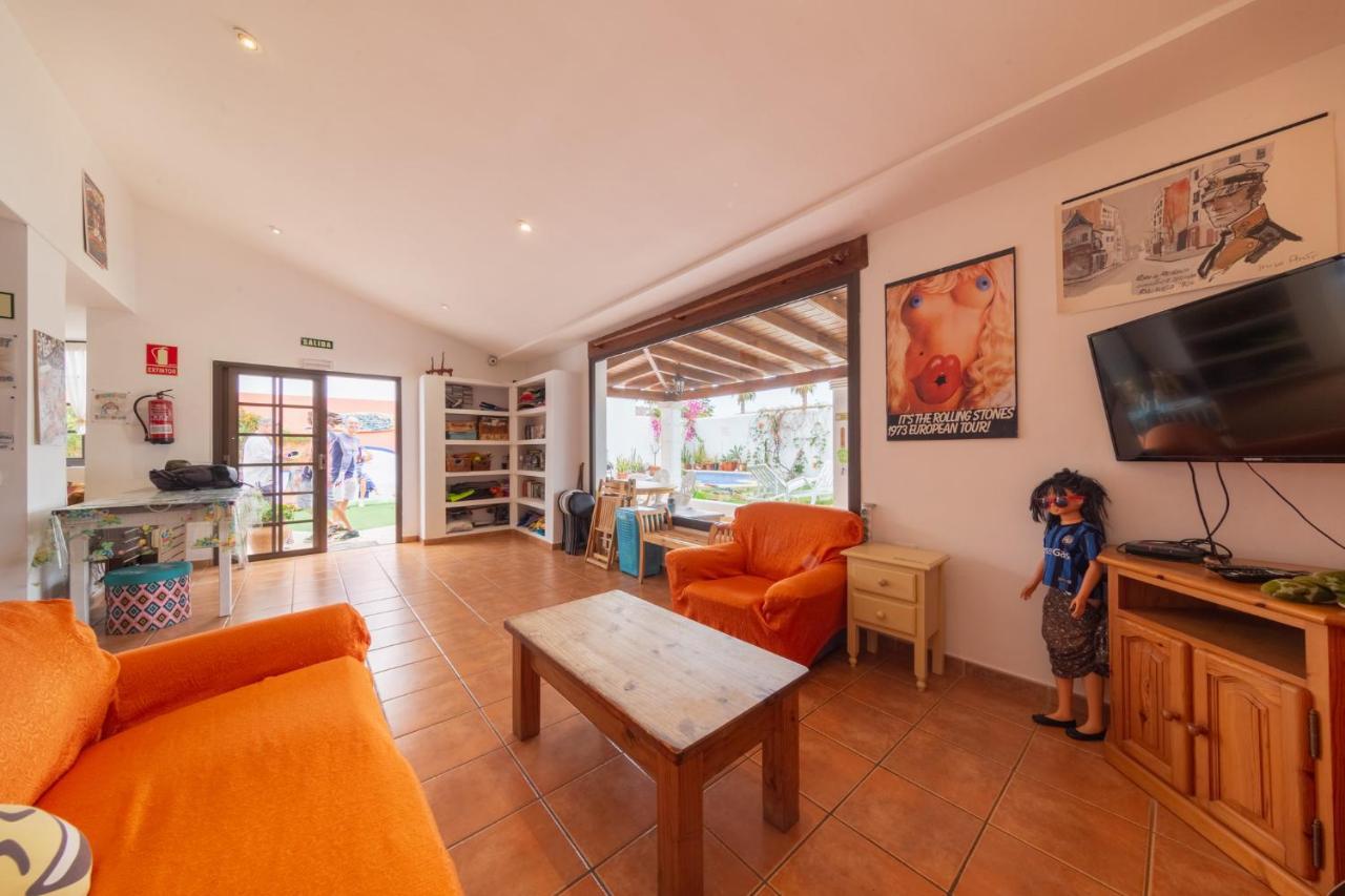 La Tortuga Hostel Costa Adeje  Esterno foto