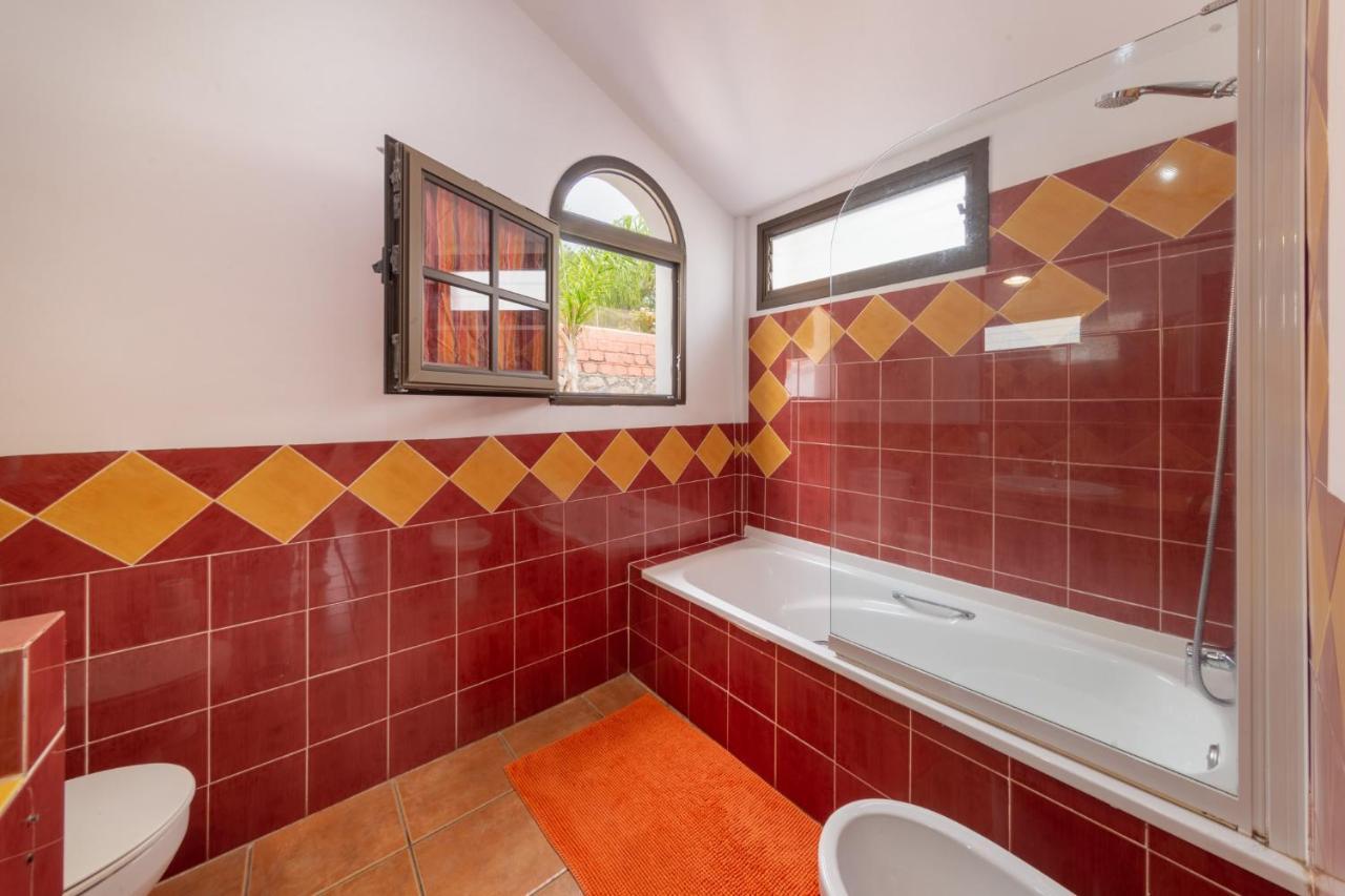 La Tortuga Hostel Costa Adeje  Esterno foto