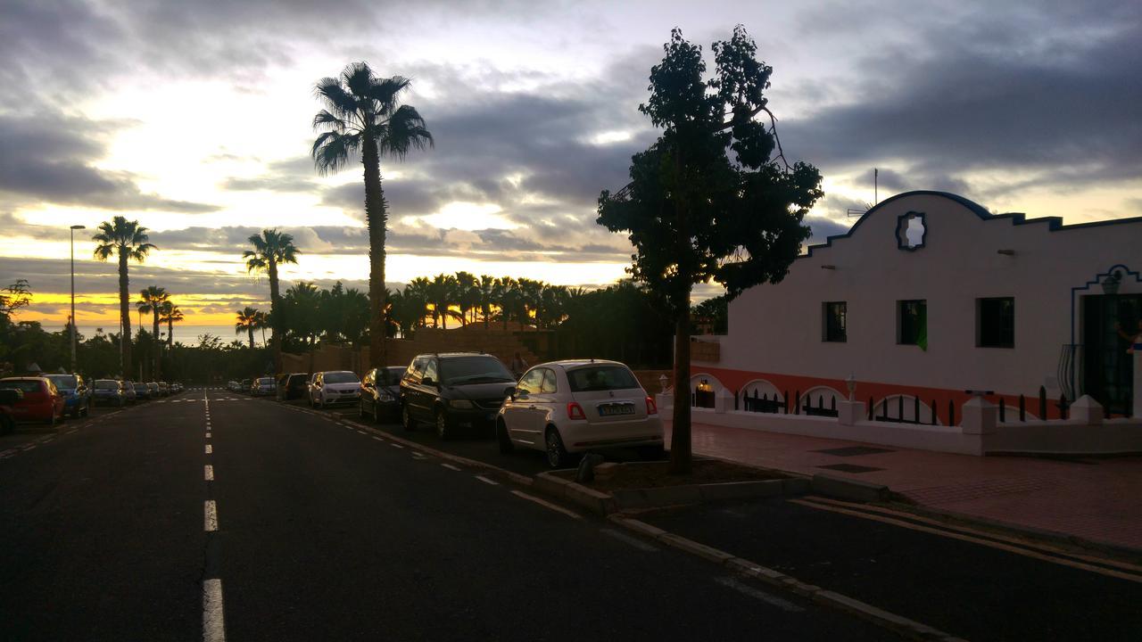 La Tortuga Hostel Costa Adeje  Esterno foto